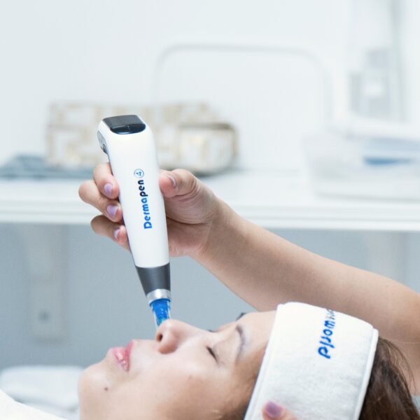 Dermapen 4 Microneedling